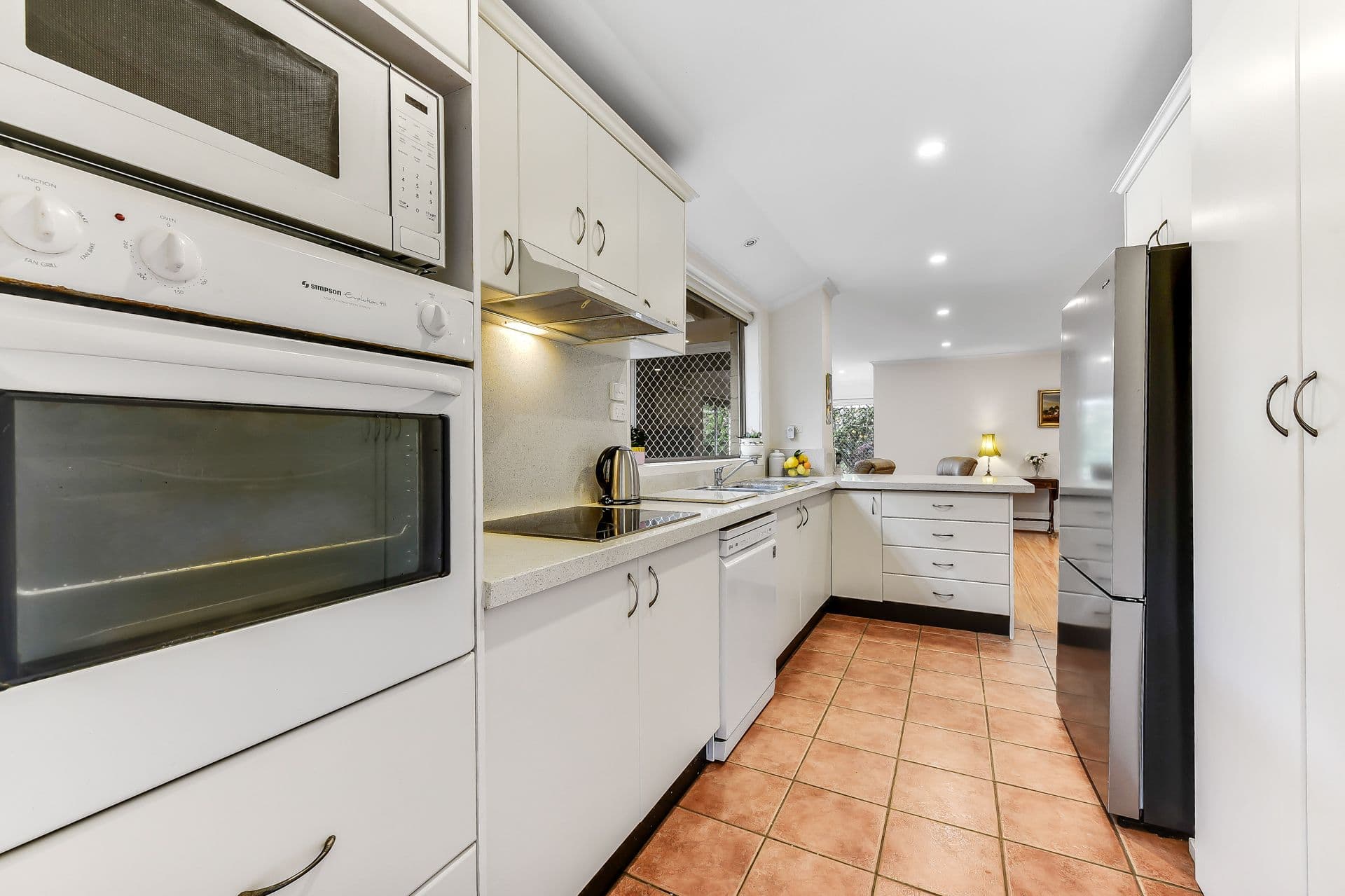 7 Beacon Street, Vermont South VIC 3133, Vermont South - Thumbnail 4