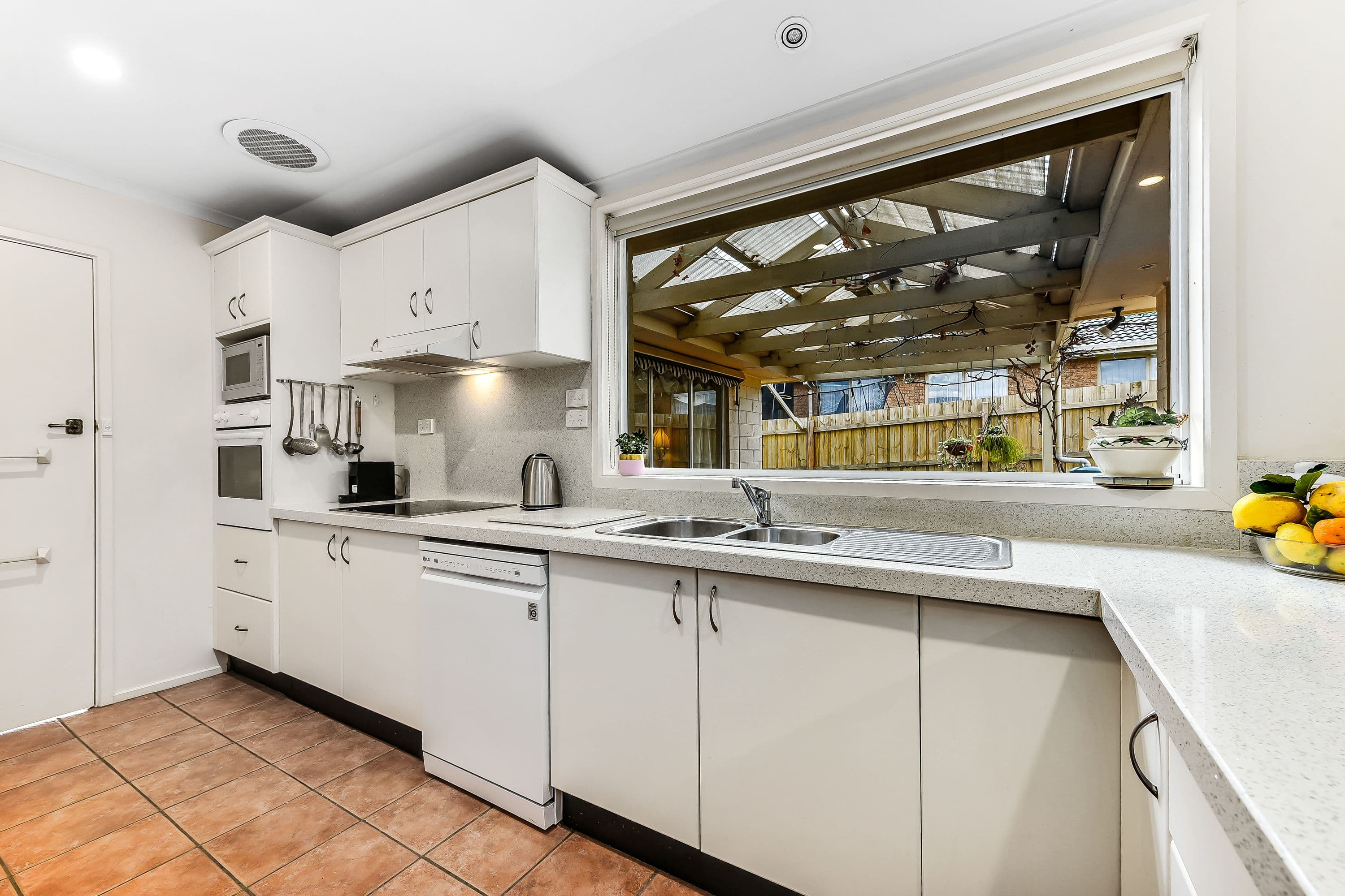 7 Beacon Street, Vermont South VIC 3133, Vermont South - Thumbnail 5