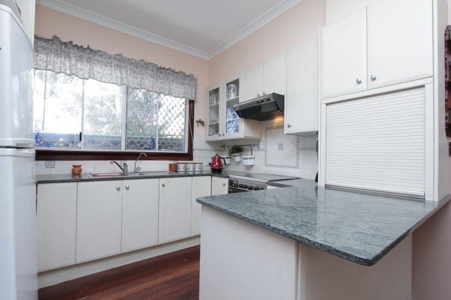 39 Patchett Street, Cloverdale WA 6105, Cloverdale - Thumbnail 4