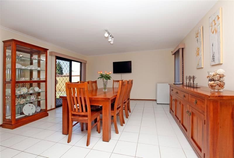 14 Brentfield Court, MILL PARK VIC 3082, Mill Park - Thumbnail 4