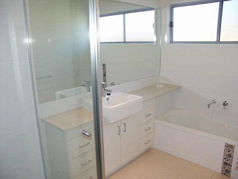 68 Strathmore Street, KEDRON QLD 4031, Kedron - Thumbnail 5