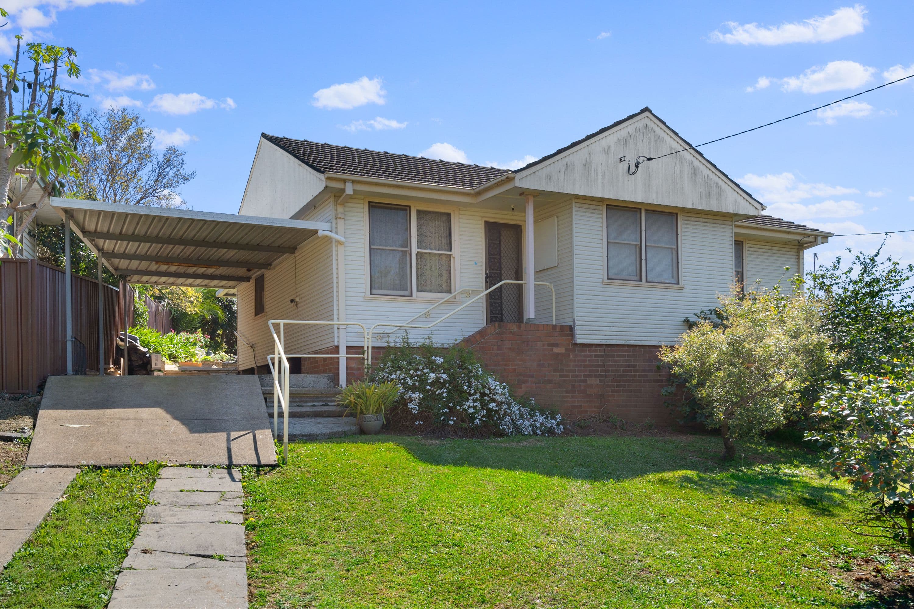42 Townview Road, Mount Pritchard - Image 1