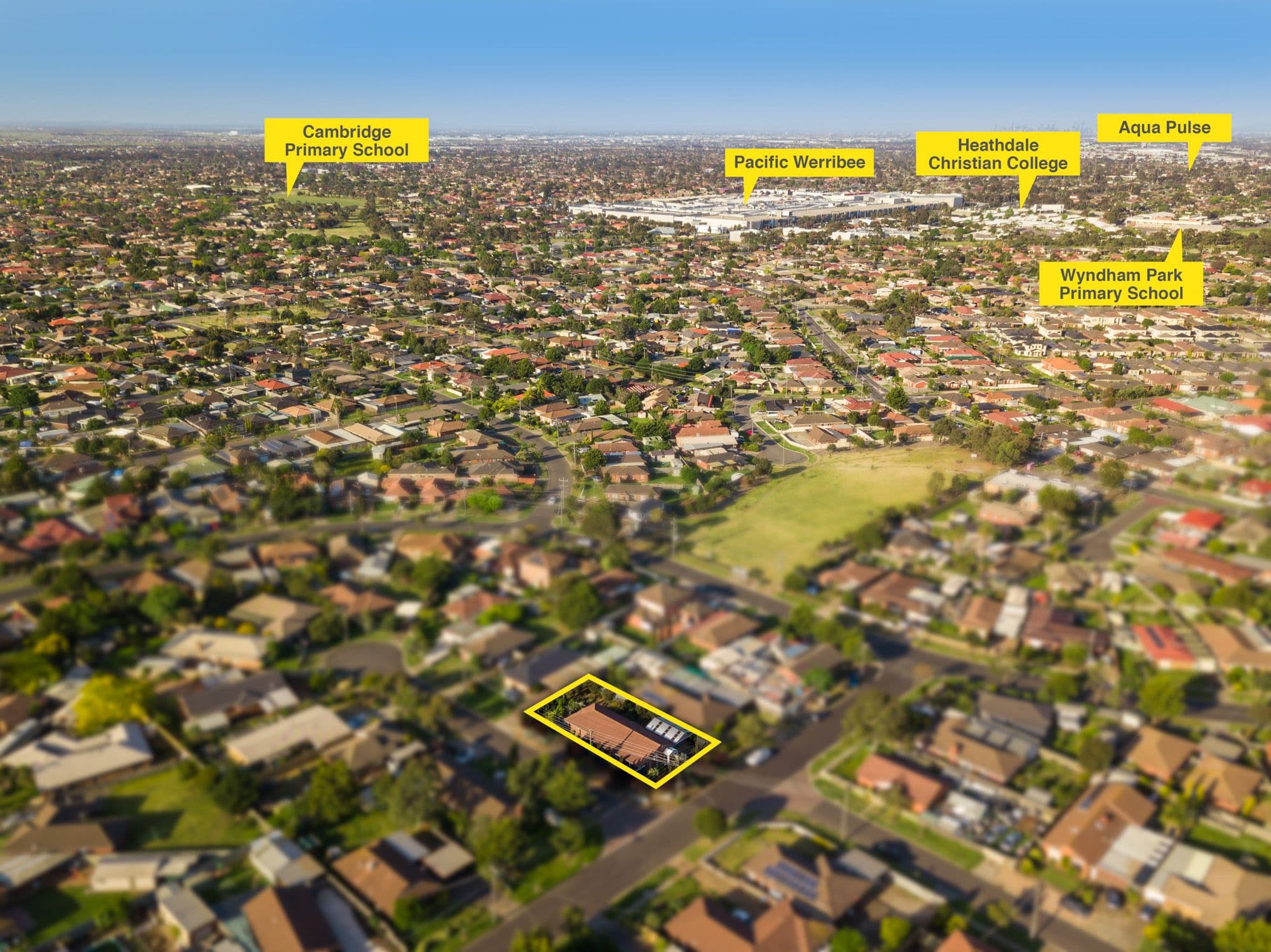4 Bower Drive, Werribee VIC 3030, Werribee - Thumbnail 2