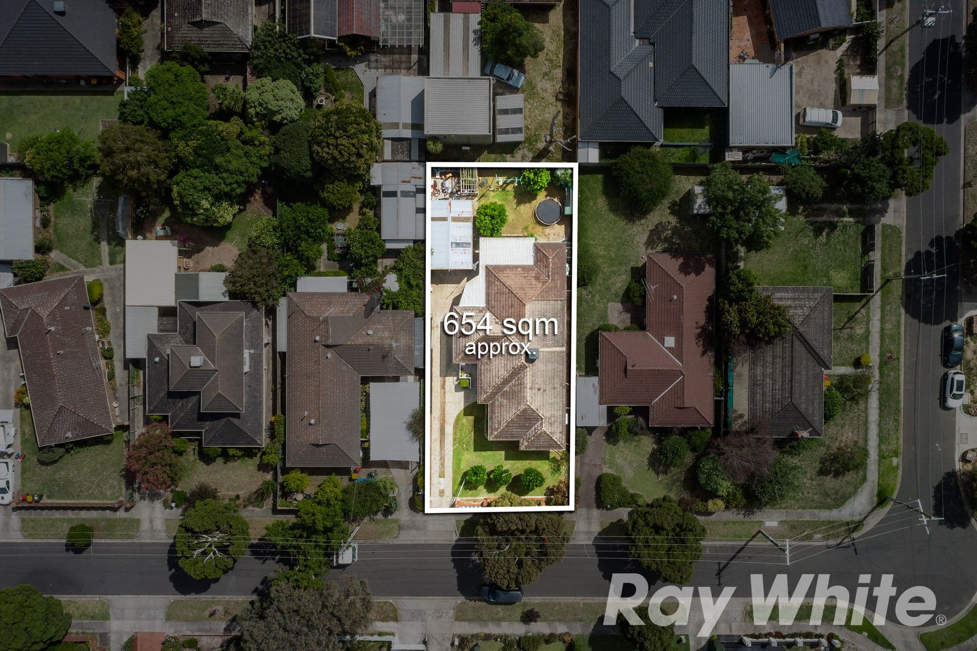 17 Merrick Crescent, Glen Waverley VIC 3150, Glen Waverley - Thumbnail 2