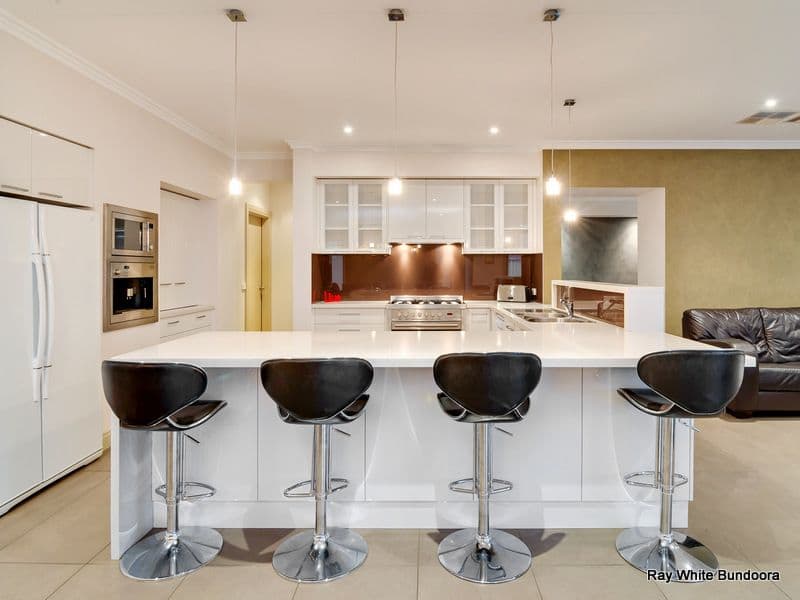 12 Hughes Circuit, BUNDOORA VIC 3083, Bundoora - Thumbnail 4