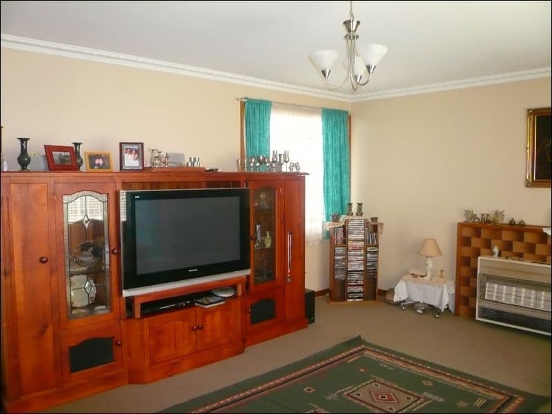20 Laver Grove, NEWNHAM TAS 7248, Newnham - Thumbnail 2