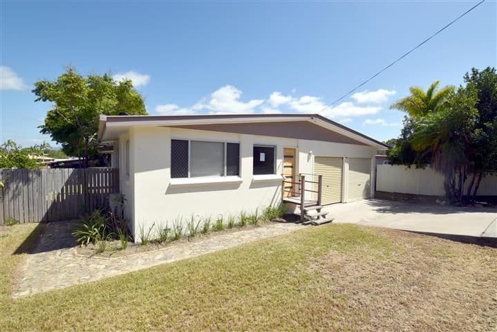 14 Schafer Street, Clinton QLD 4680, Clinton - Image 1