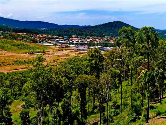 5 Diamantina Circut, PACIFIC PINES QLD 4211, Pacific Pines - Thumbnail 5