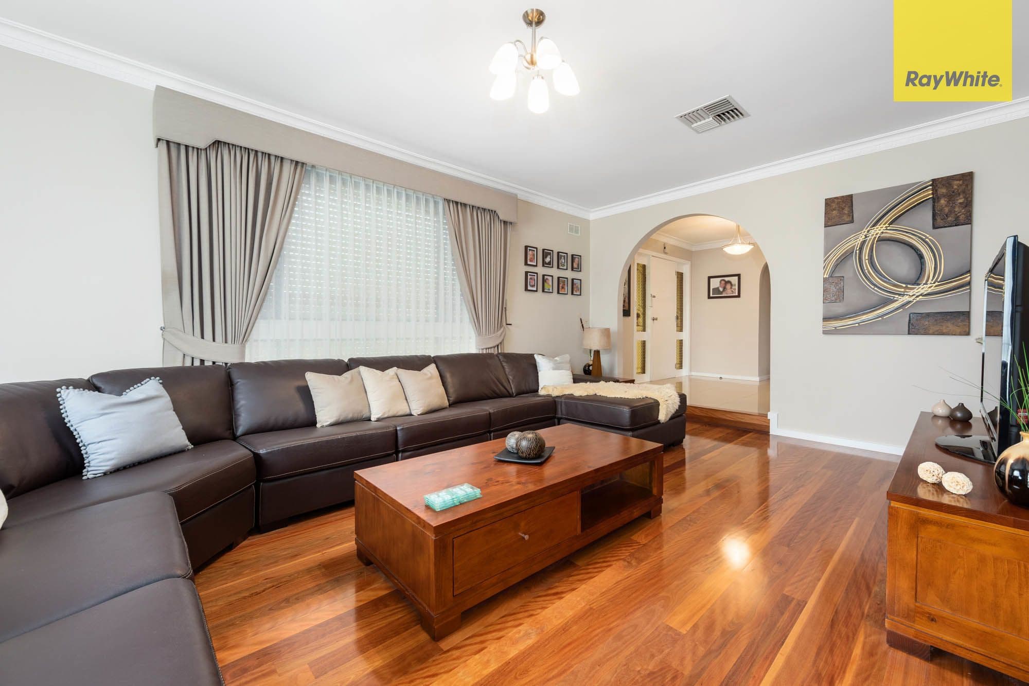 42 Cowper Avenue, St Albans VIC 3021, St Albans - Thumbnail 2