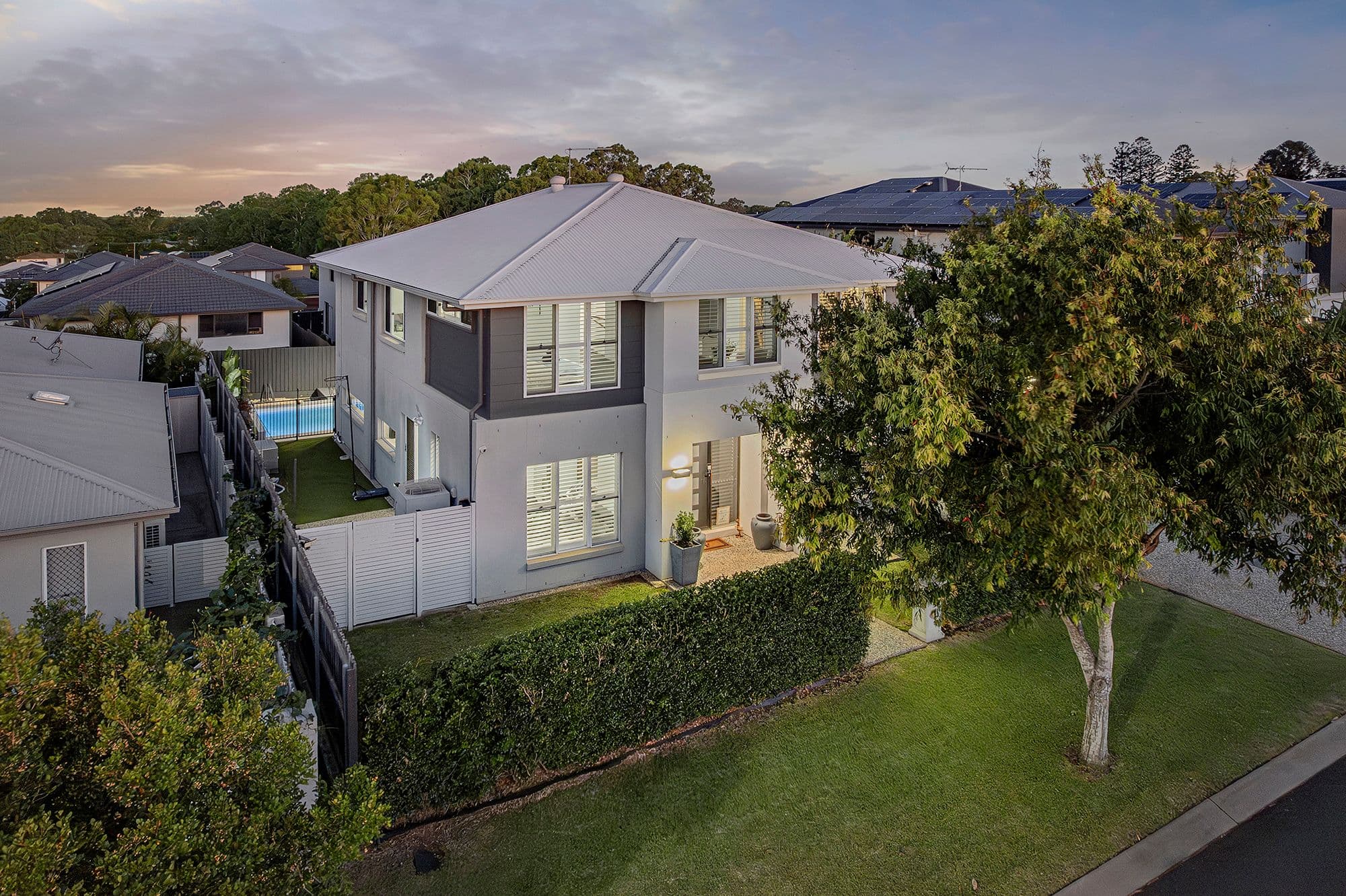 16 Sovereign Place, Bridgeman Downs QLD 4035, Bridgeman Downs - Thumbnail 2