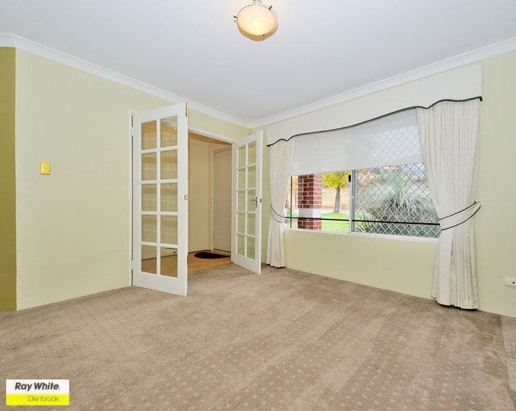 5 Fantail Crescent, ELLENBROOK WA 6069, Ellenbrook - Thumbnail 3