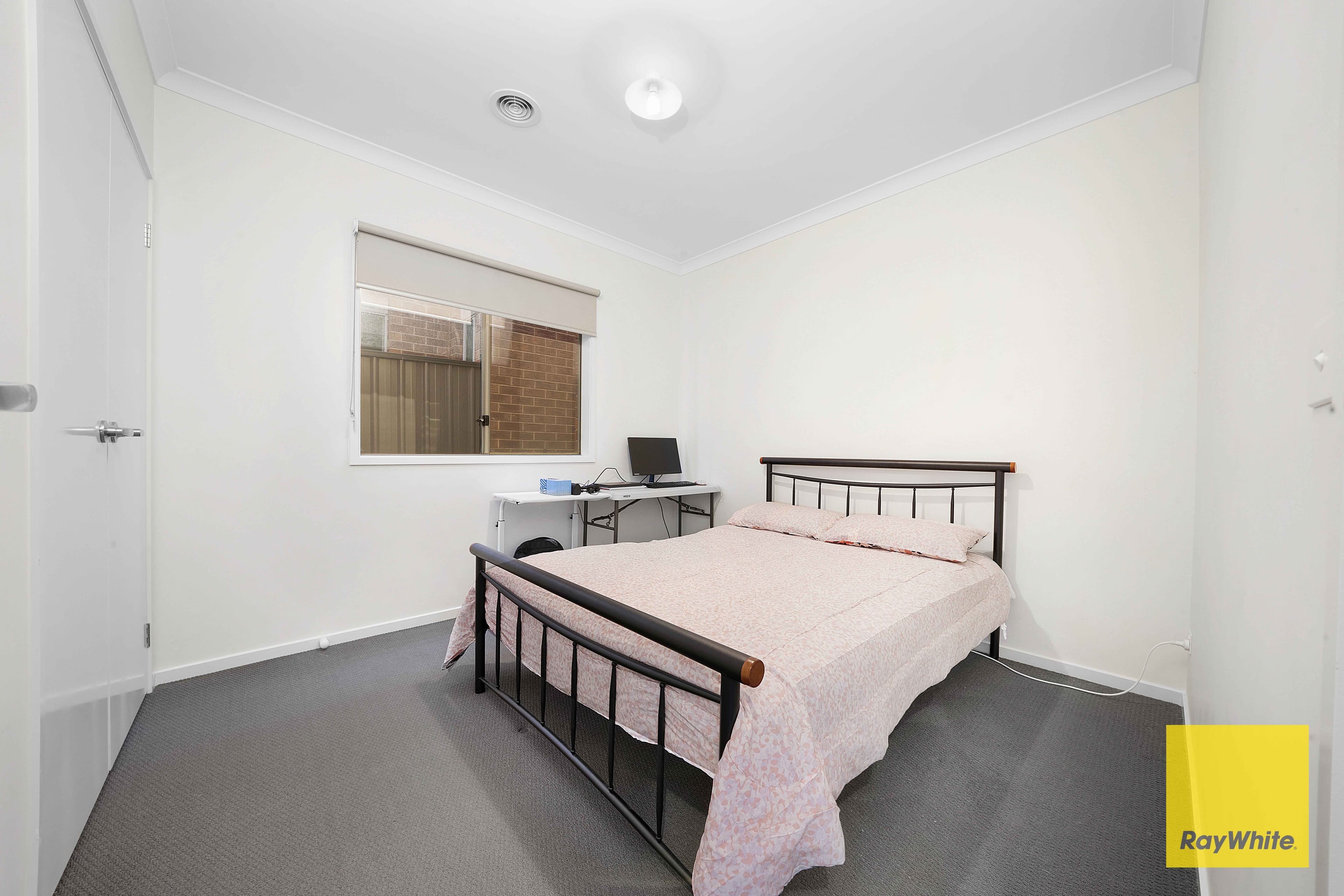 34 Obsidian Avenue, Tarneit VIC 3029, Tarneit - Thumbnail 6