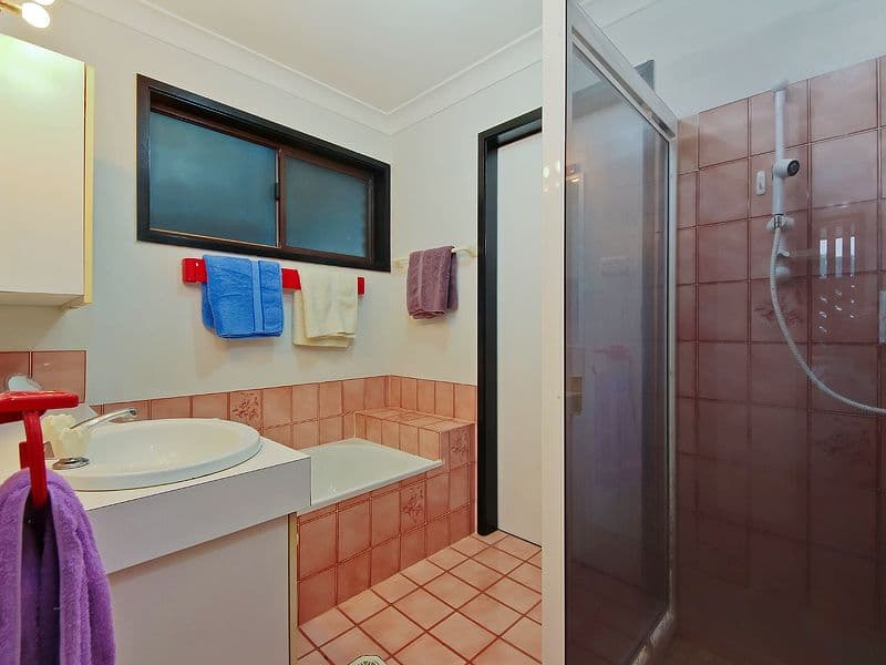351 Hinkler Drive, WORONGARY QLD 4213, Worongary - Thumbnail 5