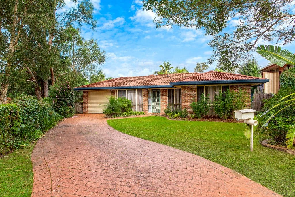 4 Hakea Place, Glenning Valley - Image 1