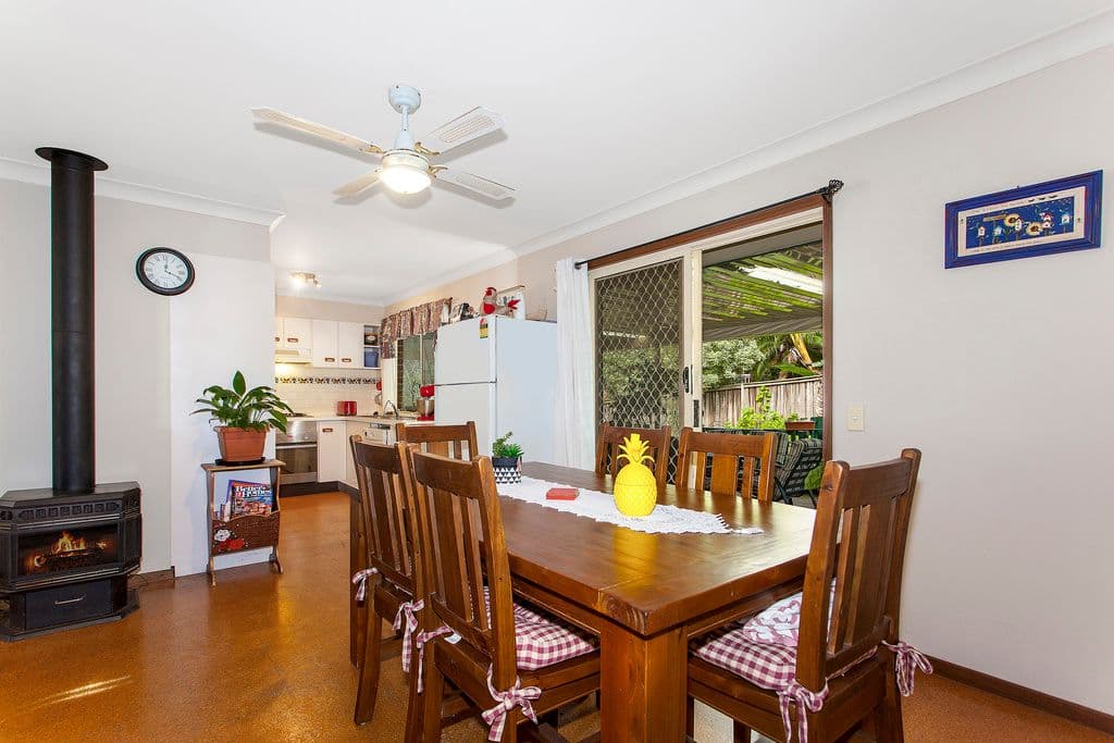 4 Hakea Place, Glenning Valley - Thumbnail 4