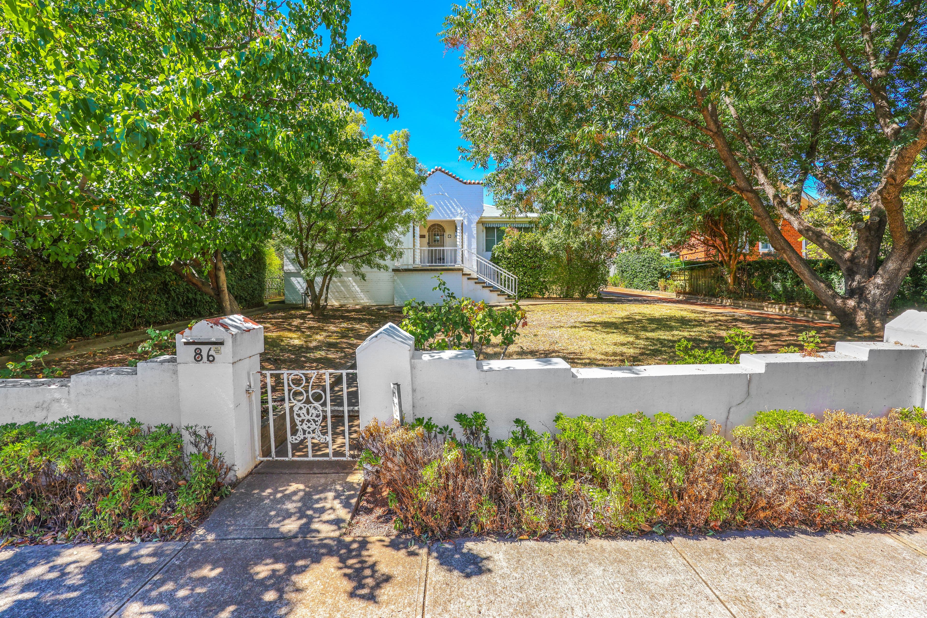86 Napier Street, Tamworth NSW 2340, East Tamworth - Image 1