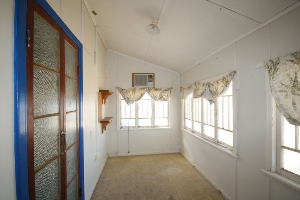 139 Galah Street, LONGREACH QLD 4730, Longreach - Thumbnail 3