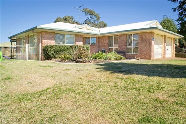 20 Nellie Street, CENTENARY HEIGHTS QLD 4350, Centenary Heights - Image 1