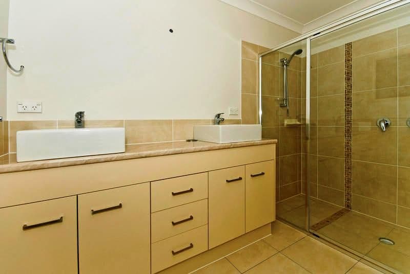 92b Shailer Road, SHAILER PARK QLD 4128, Shailer Park - Thumbnail 4