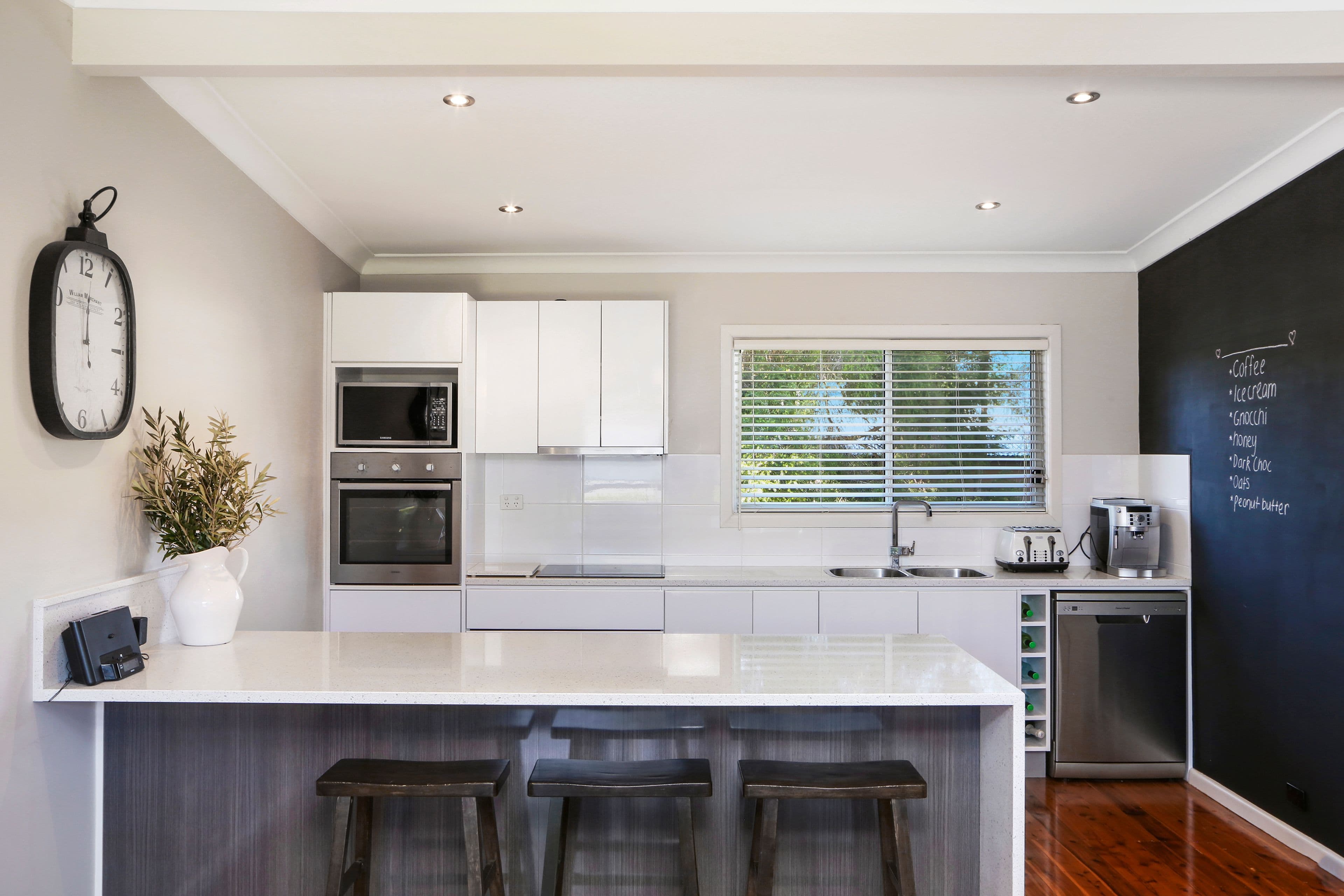 7 Martin Crescent, Saratoga - Thumbnail 7