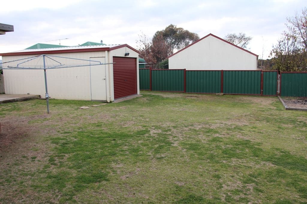 21 Youman Street, Guyra - Thumbnail 7