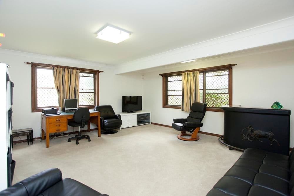 1 Sandringham Street, MANSFIELD QLD 4122, Mansfield - Thumbnail 4