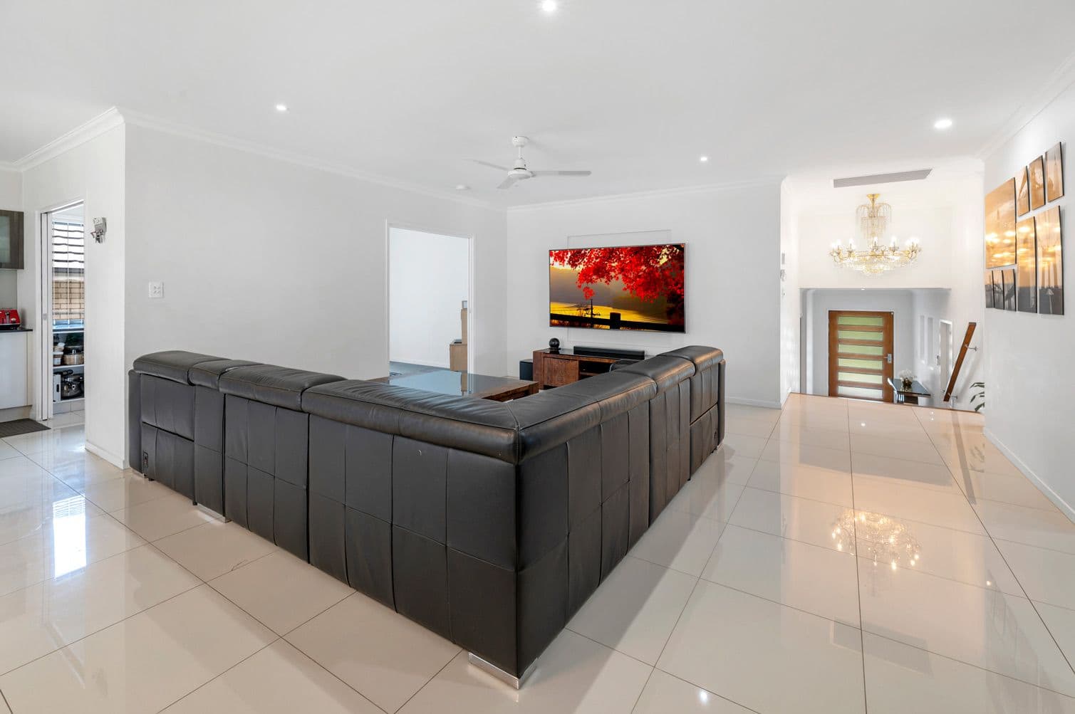 24 Meander Court, Ormeau Hills QLD 4208, Ormeau Hills - Thumbnail 8