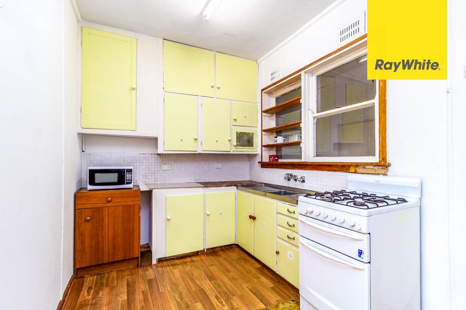 64 Kennedy Parade, Lalor Park - Thumbnail 3