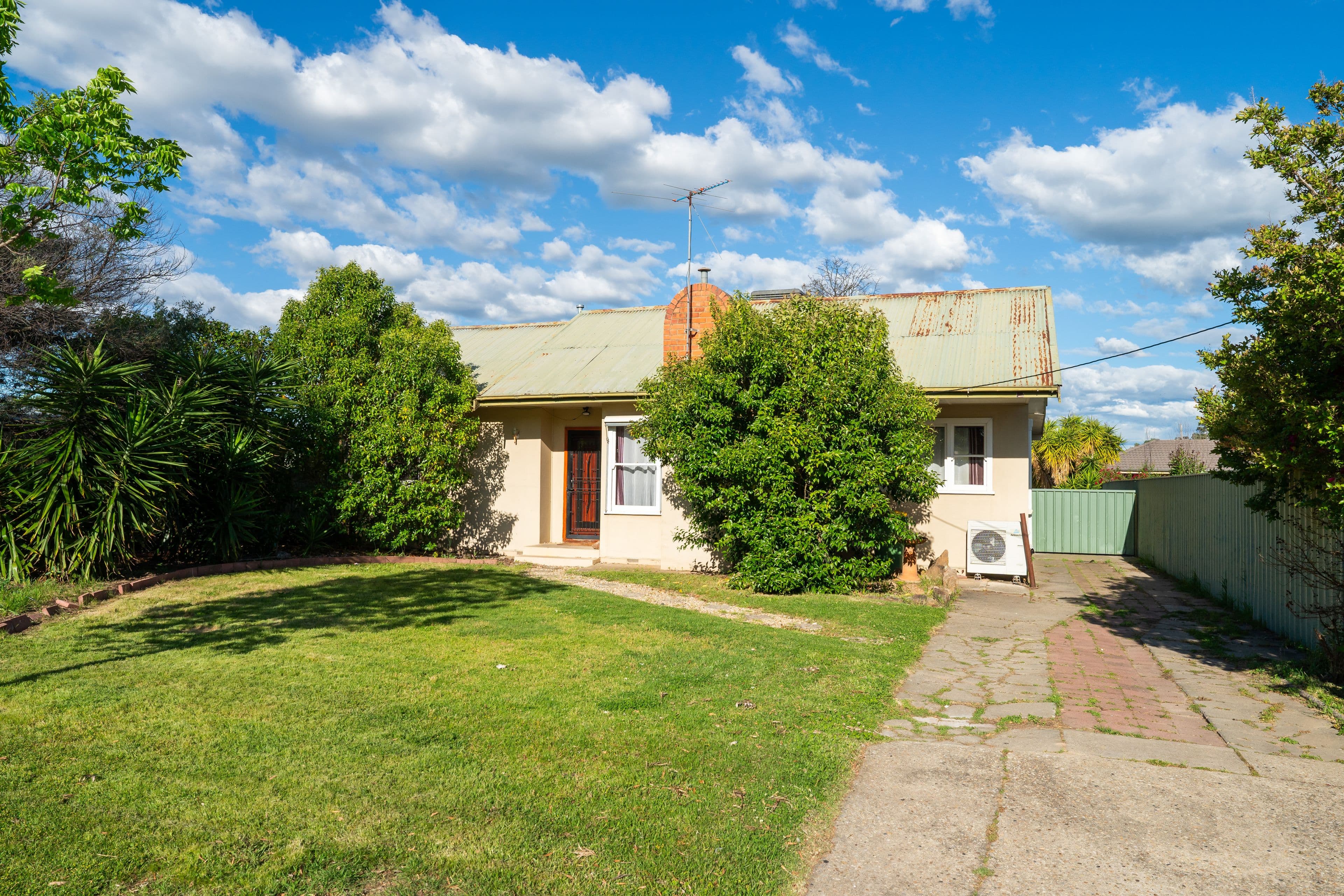 452 Ainslie Avenue, Lavington NSW 2641, Lavington - Thumbnail 7