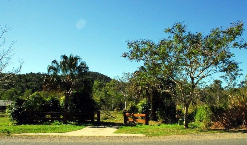 Lot 2 Paluma Road, CANNONVALE QLD 4802, Cannonvale - Thumbnail 6