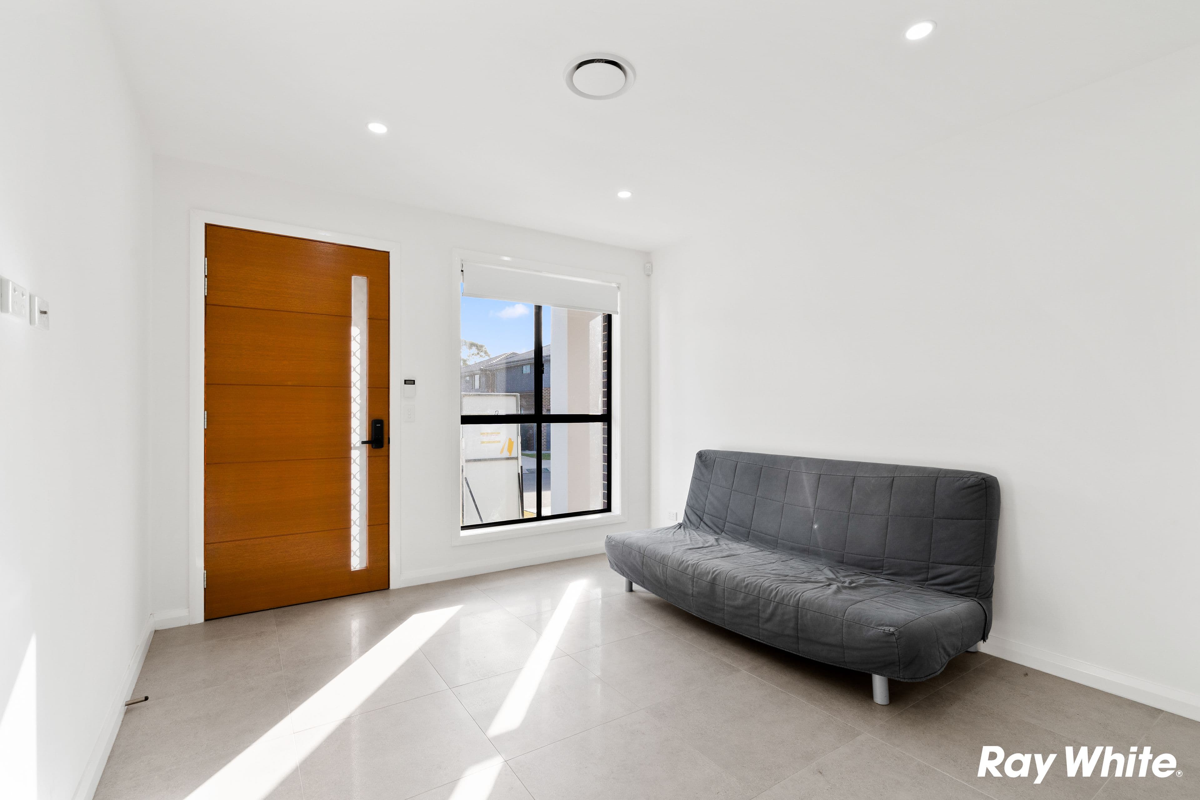 5 Buckton Street, Quakers Hill NSW 2763, Quakers Hill - Thumbnail 2