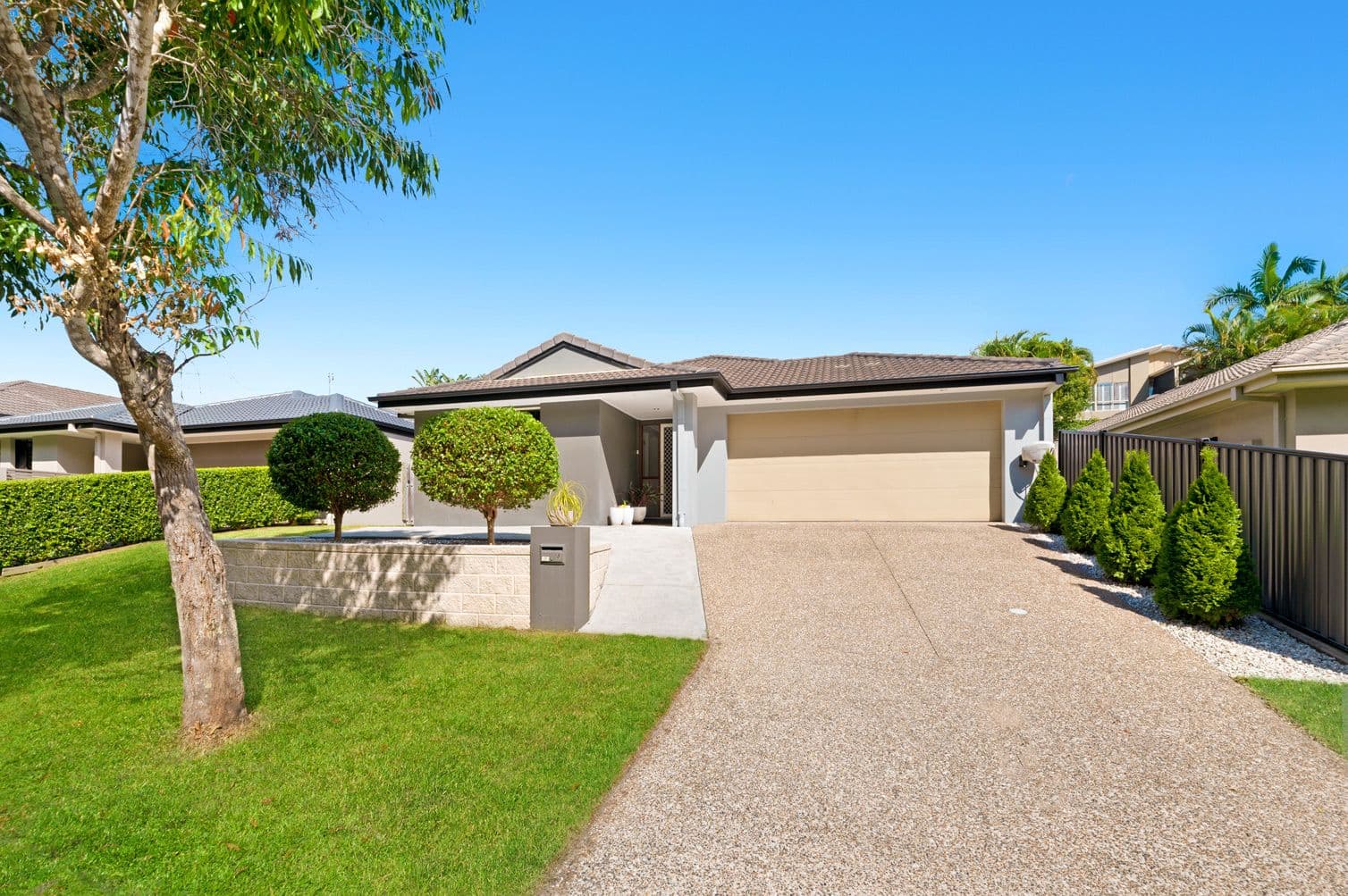 8 Bonner Court, Pacific Pines QLD 4211, Pacific Pines - Image 1