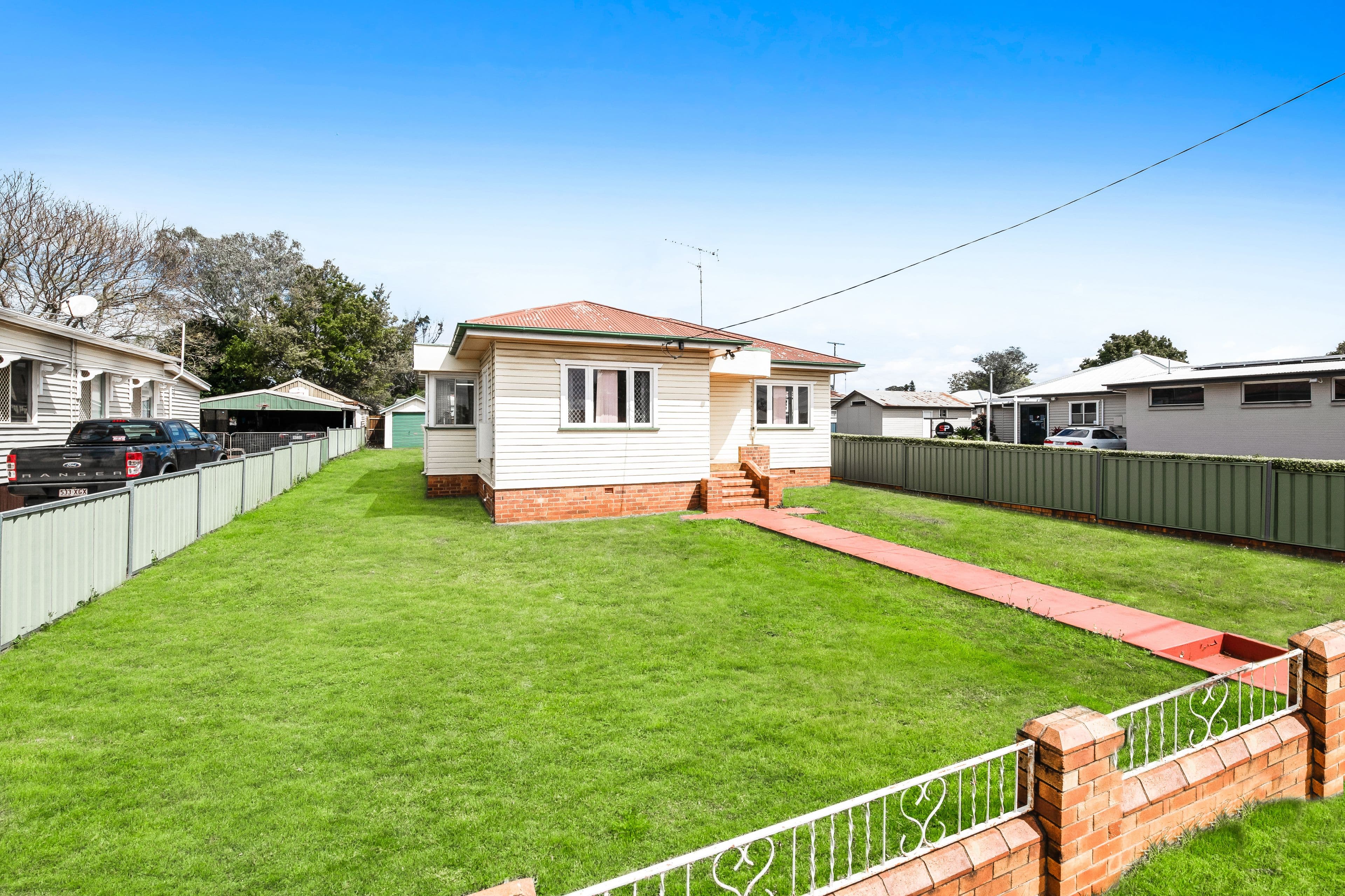 254 Bridge Street, Newtown QLD 4350, Newtown - Thumbnail 2