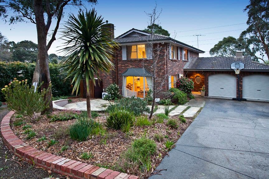 15 Heatherlea Drive, WHEELERS HILL VIC 3150, Wheelers Hill - Image 1