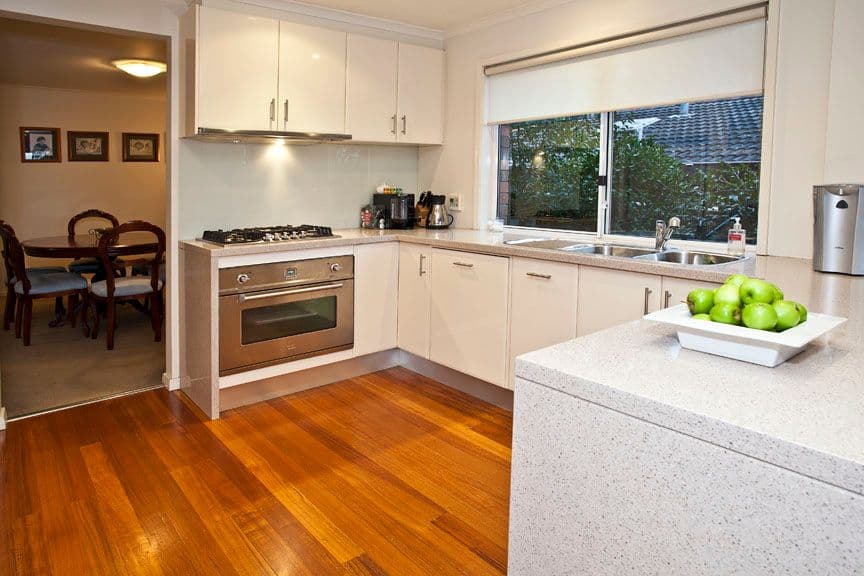 15 Heatherlea Drive, WHEELERS HILL VIC 3150, Wheelers Hill - Thumbnail 3