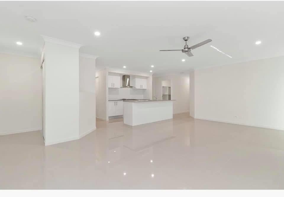 8 Reuben Boulevard, Logan Reserve QLD 4133, Logan Reserve - Thumbnail 8