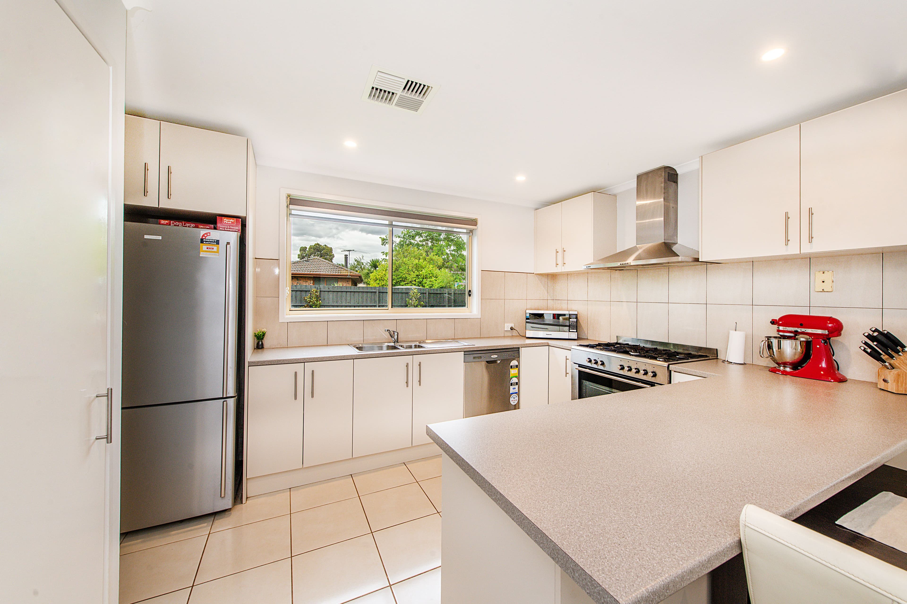 7 Trefoil Street, Ferntree Gully VIC 3156, Ferntree Gully - Thumbnail 4