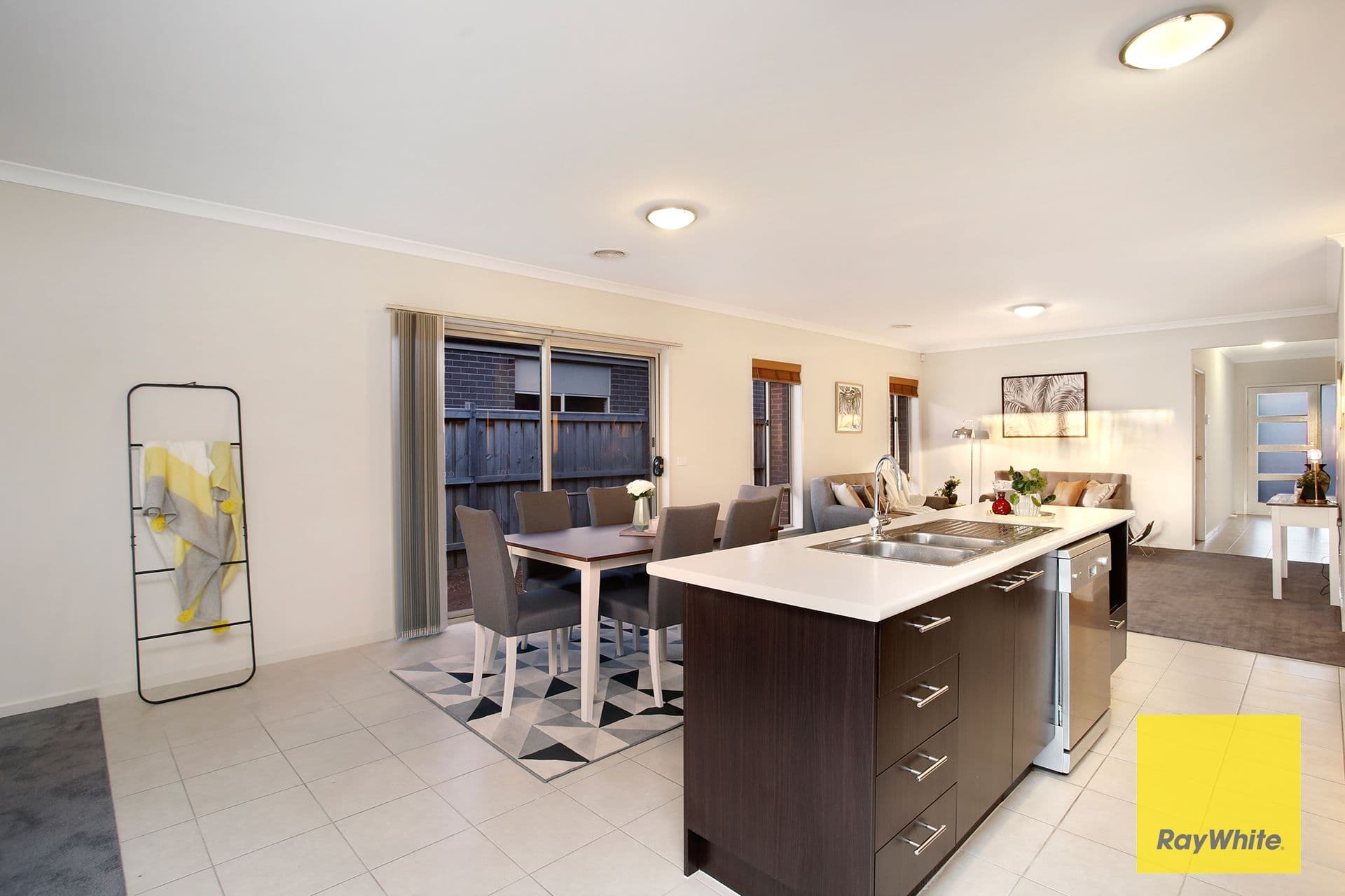 6 Airfield Grove, Point Cook VIC 3030, Point Cook - Thumbnail 6