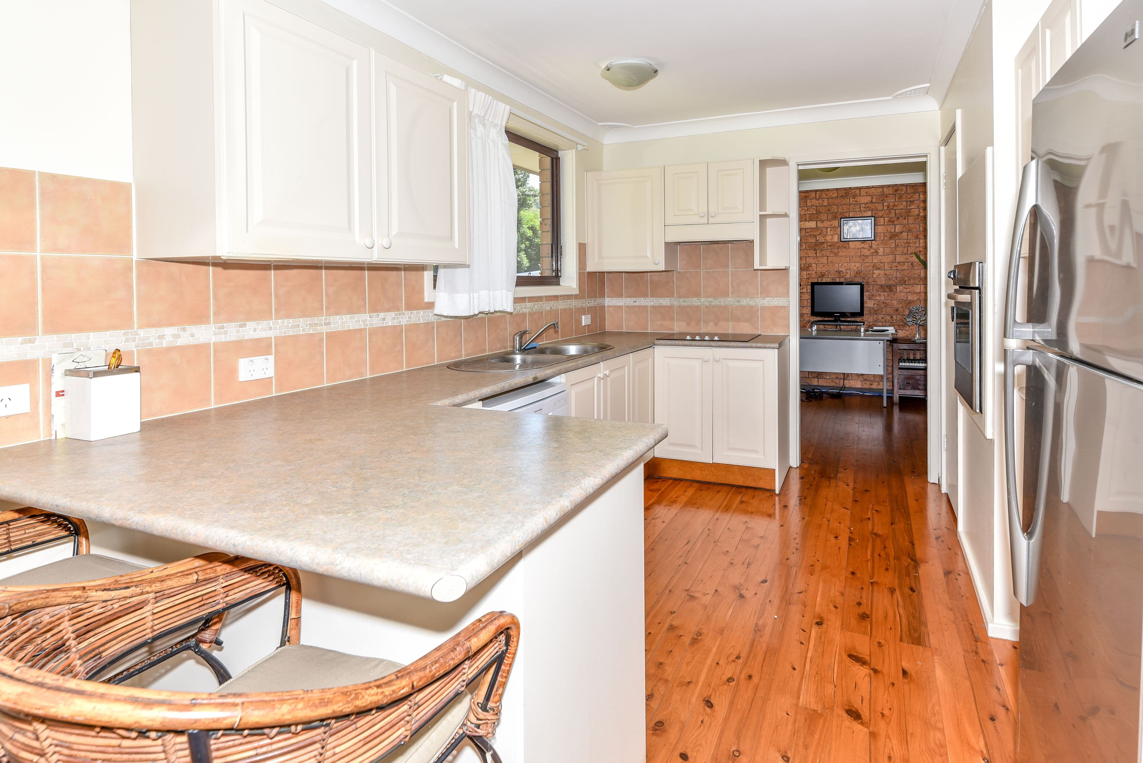 86 Lushington Street, East Gosford - Thumbnail 2