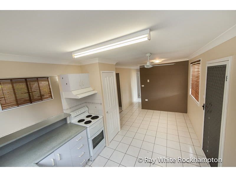 31 Bondeson Drive, PARKHURST QLD 4702, Parkhurst - Thumbnail 6