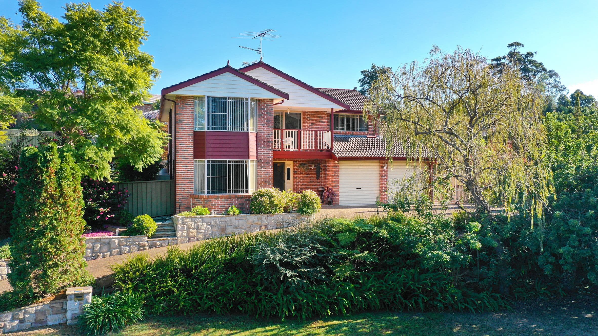 33 Stone Bridge Drive, Glenbrook - Image 1