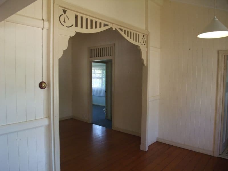 55 Sherriff Street, HERMIT PARK QLD 4812, Hermit Park - Thumbnail 4