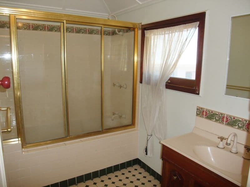 55 Sherriff Street, HERMIT PARK QLD 4812, Hermit Park - Thumbnail 5
