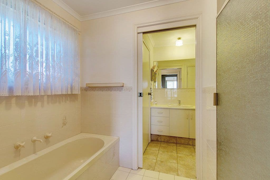 7 Kenmay Avenue, MITCHELL PARK SA 5043, Mitchell Park - Thumbnail 5