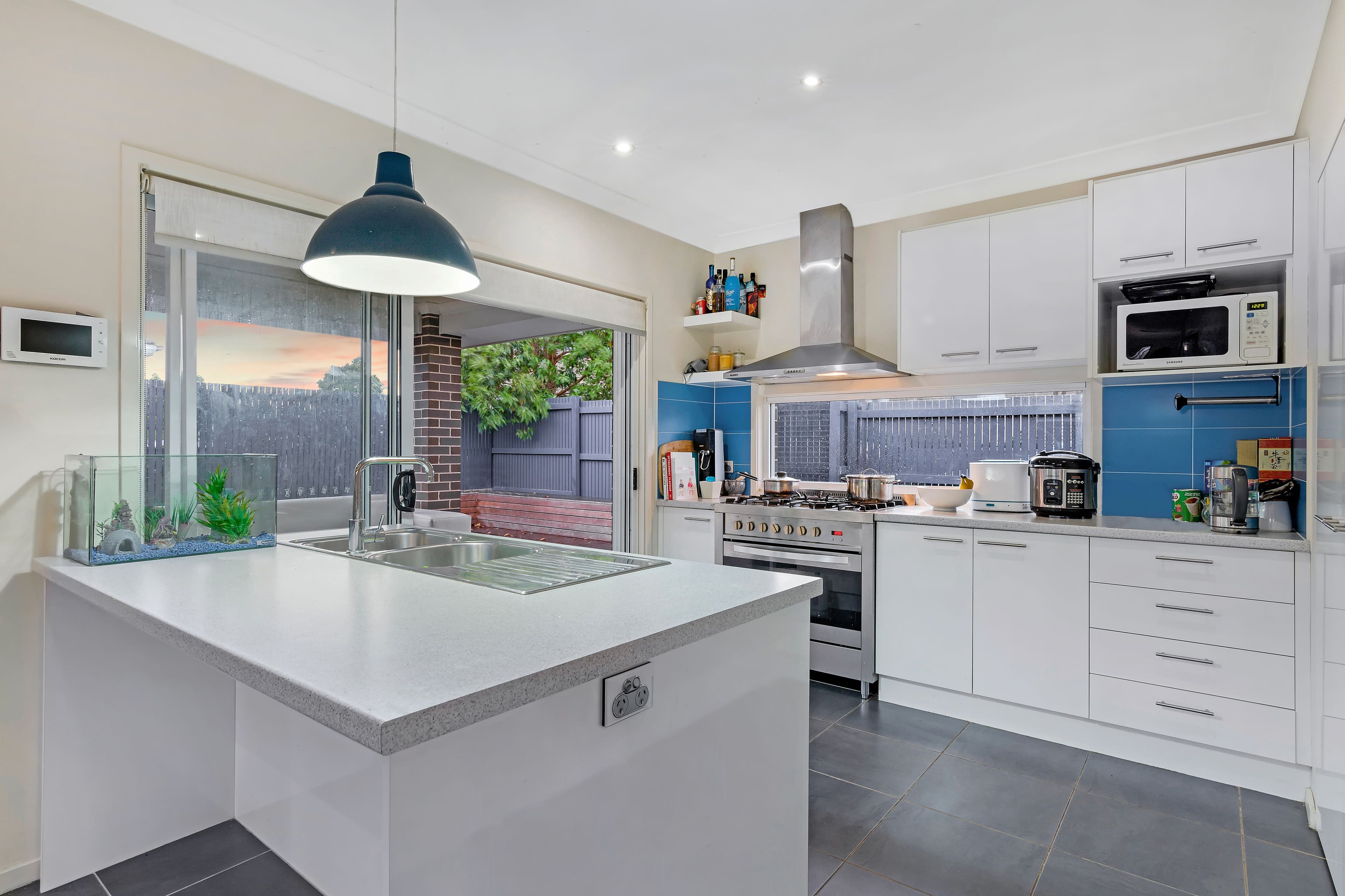 8 Thornbury Circuit, Stanhope Gardens NSW 2768, Stanhope Gardens - Thumbnail 3
