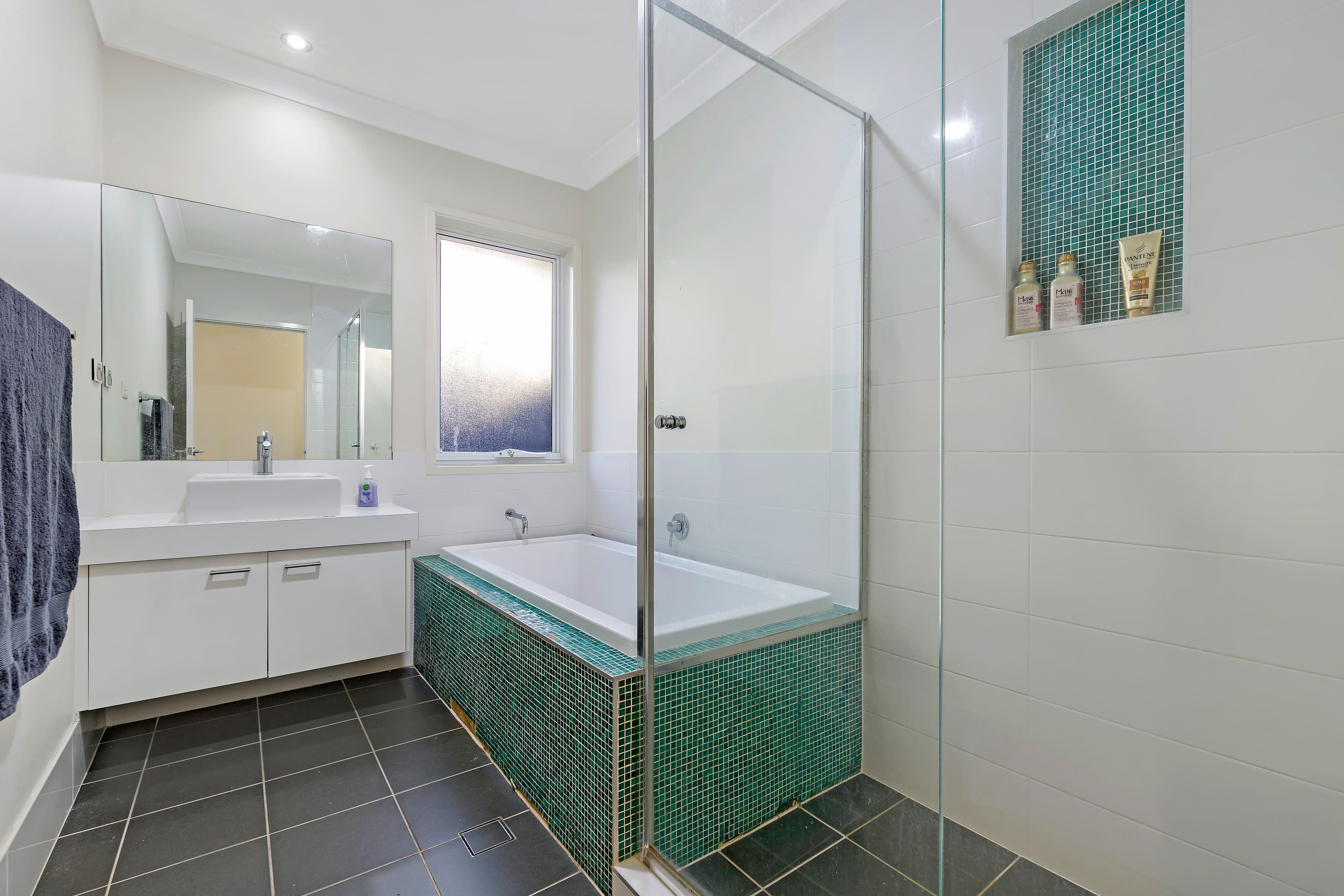 8 Thornbury Circuit, Stanhope Gardens NSW 2768, Stanhope Gardens - Thumbnail 6