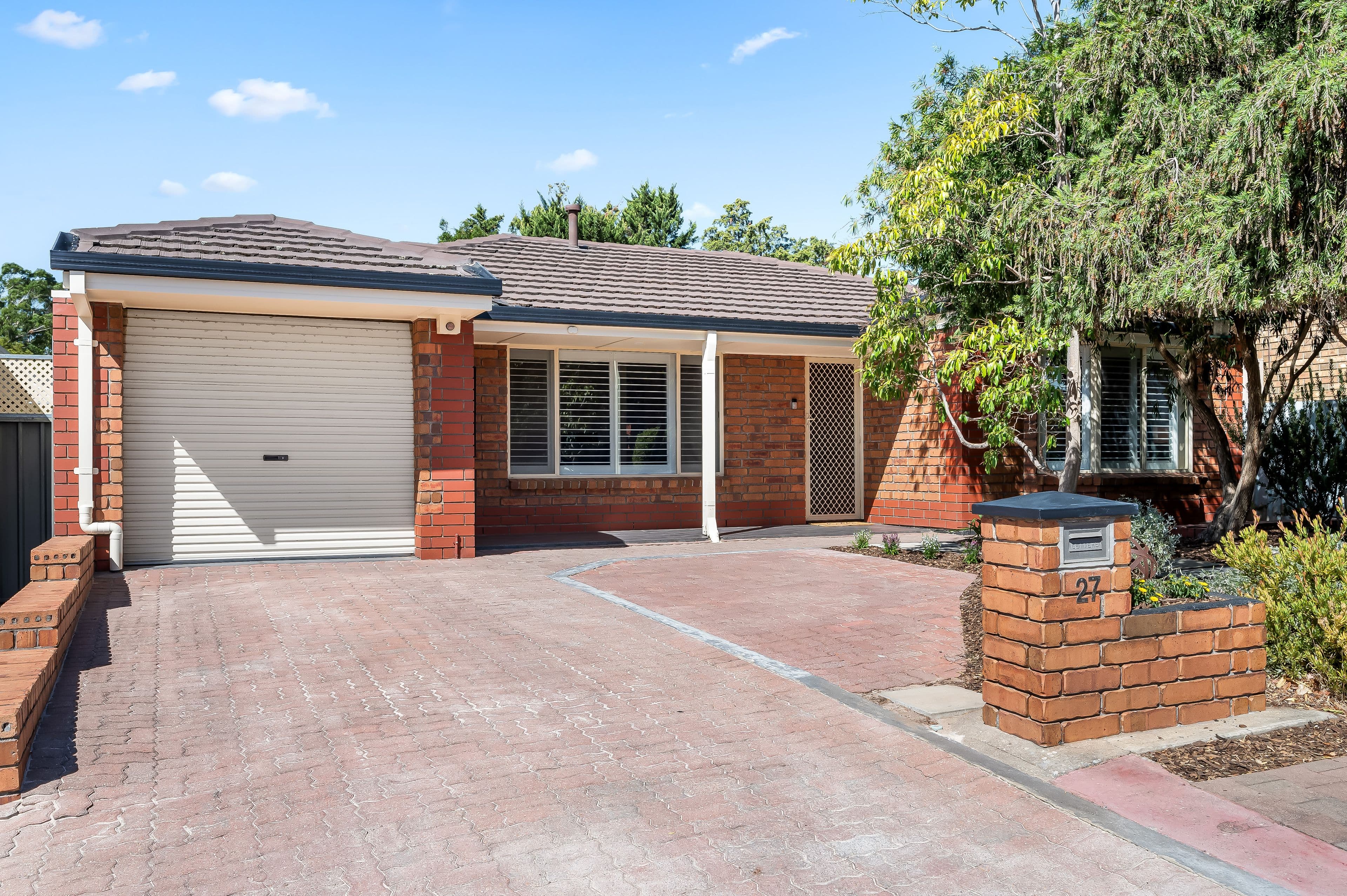 27 Stoneybrook Drive, Paradise SA 5075, Paradise - Image 1