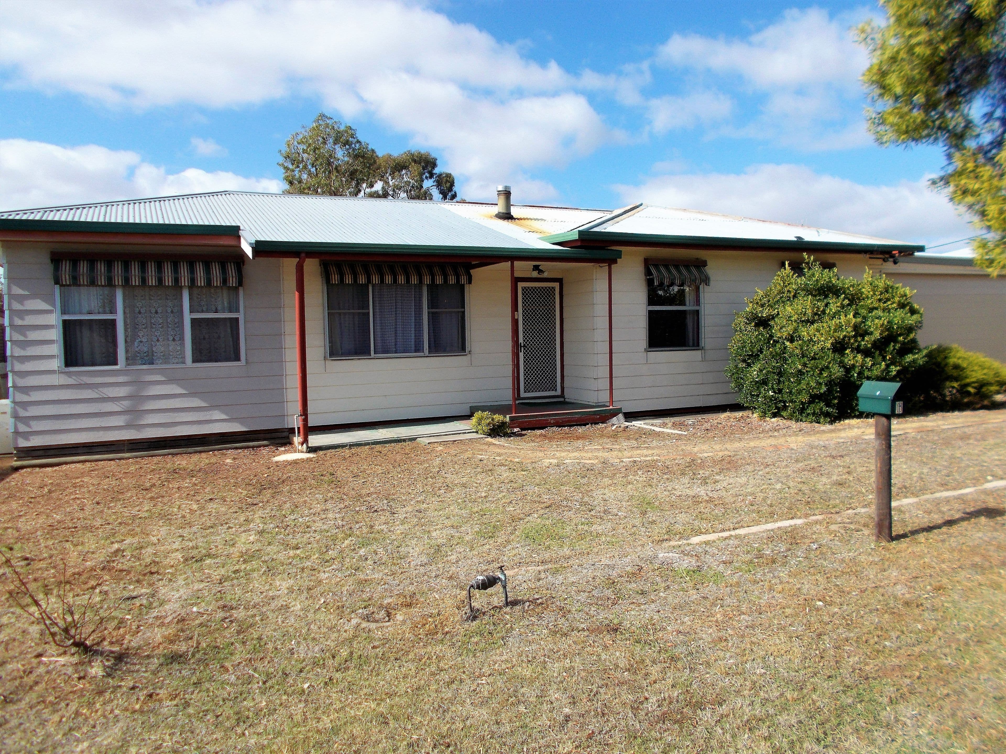 6 Philip Avenue, Bordertown SA 5268, Bordertown - Image 1