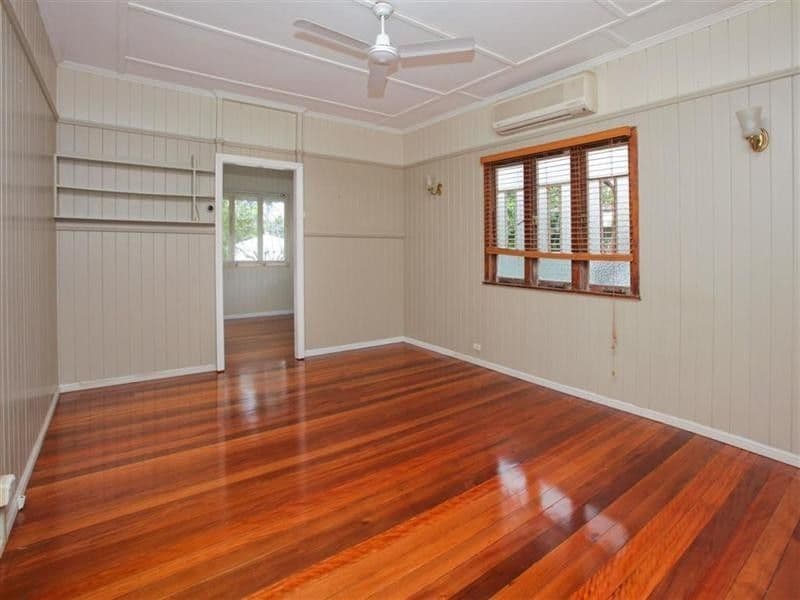 107 Dunellan Street, Greenslopes QLD 4120, Greenslopes - Thumbnail 5