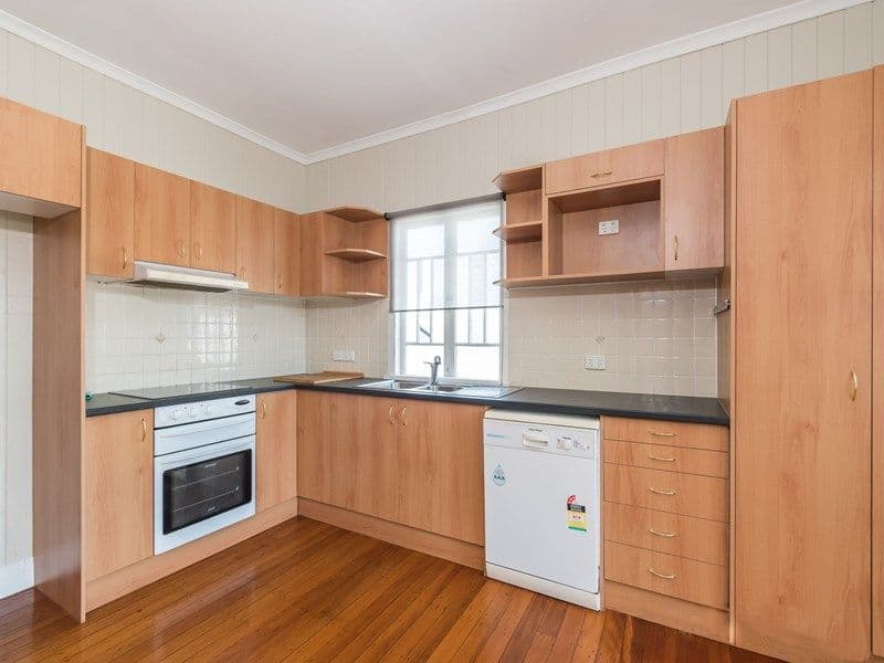 107 Dunellan Street, Greenslopes QLD 4120, Greenslopes - Thumbnail 6